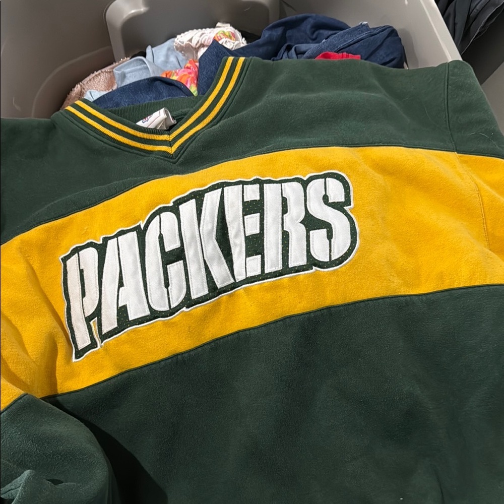 Vintage Green Bay Packers Green and Yellow NFL Sweatshirt